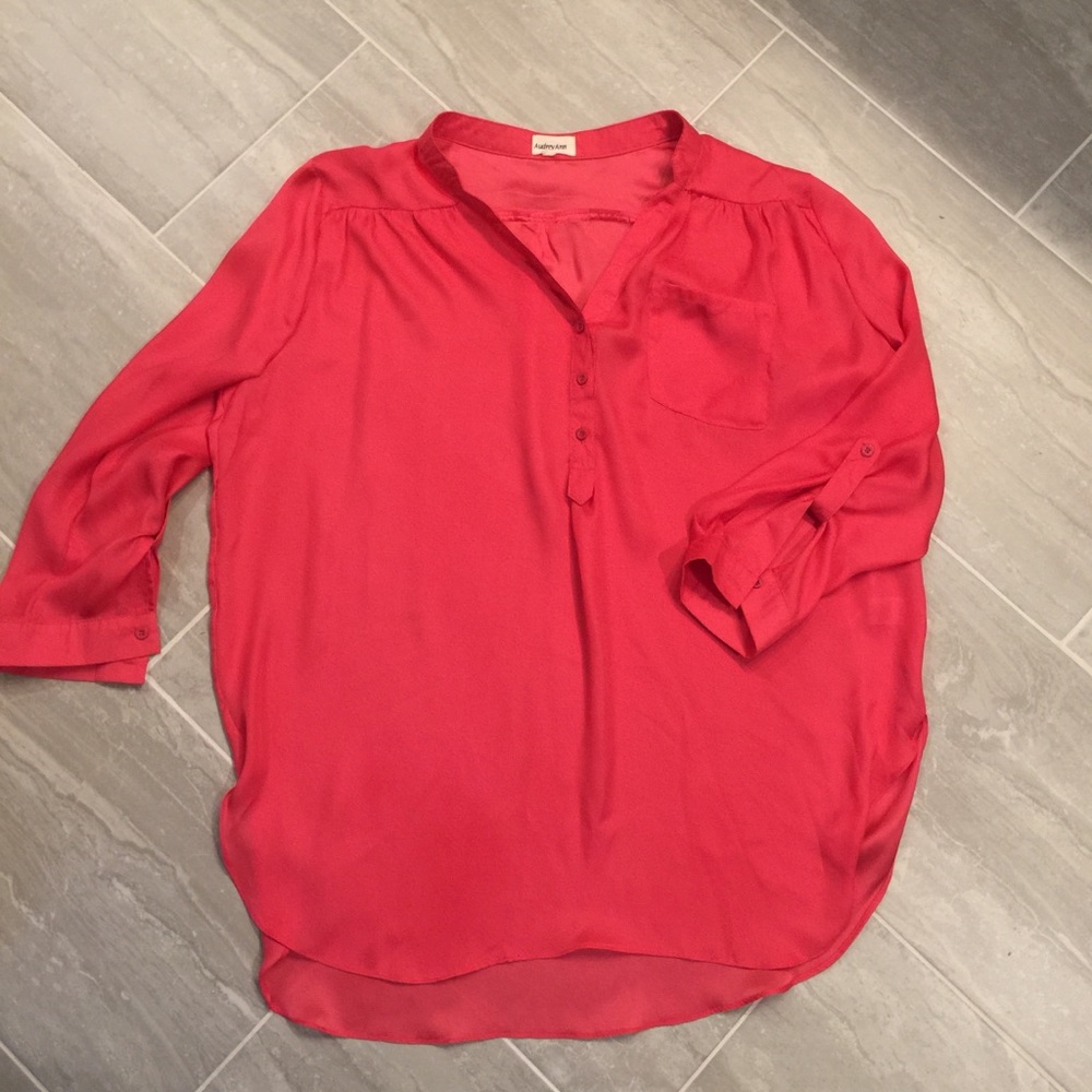 Coral satin long sleeve. 3X
